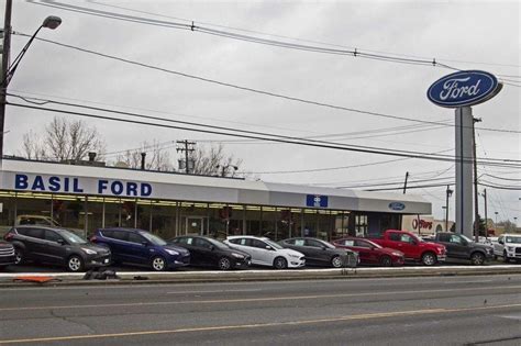 basil ford niagra falls|basil ford resale center.